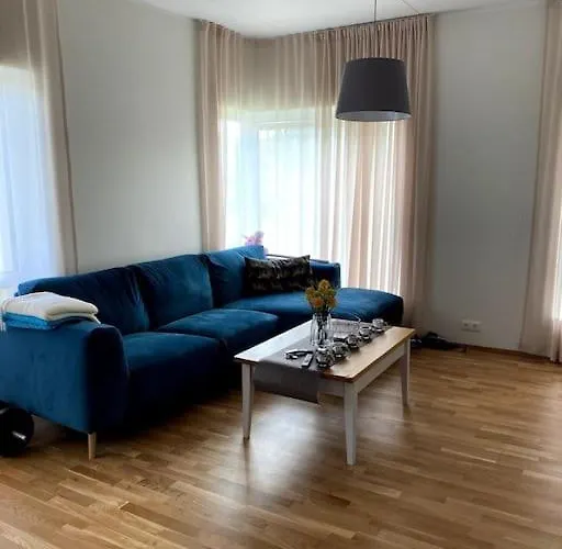 Cozy One Bedroom Appartement *